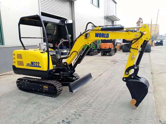 Hafif 2200kg Küçük Sürünen Backhoe 15.3KN Maksimum kova kazma gücü ile Similart CAT 301 302 303