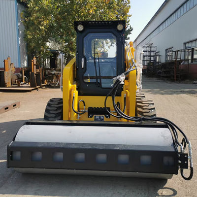 Ağır Hizmet Bobcat Mini Nokta Dönüşlü Yükleyici 2ton Dizel Mini Yükleyici