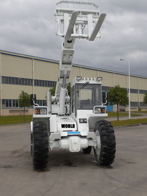 4 Çeker EPA Dizel Motorlu Teleskopik Yükleyici 2.5T yük Teleskopik Forklift 4WD Teleskopik Yükleyici