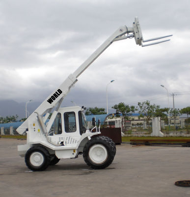 4 Çeker EPA Dizel Motorlu Teleskopik Yükleyici 2.5T yük Teleskopik Forklift 4WD Teleskopik Yükleyici
