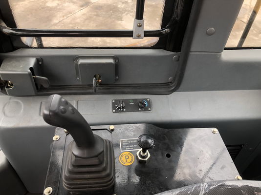 3.0-3.6m³ W156 LW500 ZL50 Ön Uç Yükleme Mekanizması 16200kg Çalışma Ağırlığı