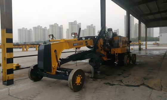 3658mm Bıçak Uzunluğu 135HP Tarım Arazisi Tesviye ile Cummins 6BT5.9 Motorlu Greyder