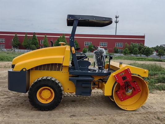 Tek çelik tek tekerlekli titreşimli rulo 4 ton 4.5 ton 5 ton yol inşaat makineleri mini kompaktör